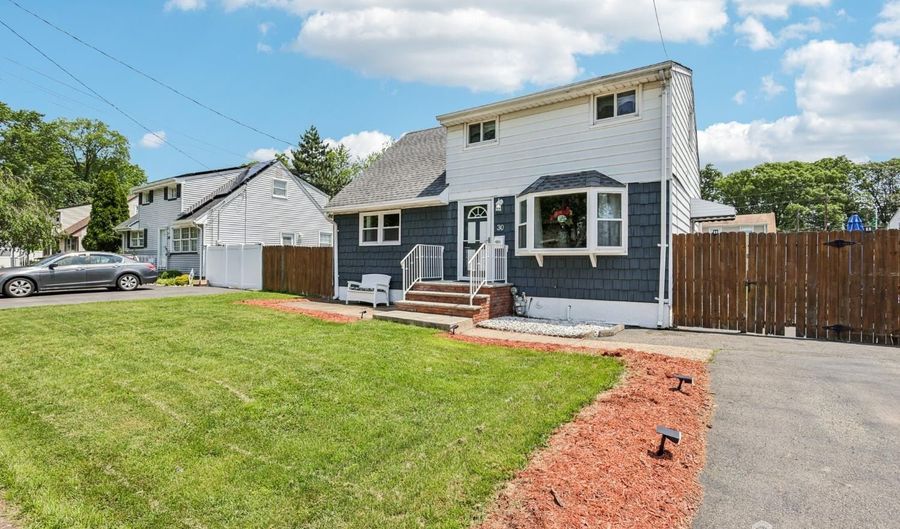 30 Clark Pl, Avenel, NJ 07001 - 3 Beds, 2 Bath