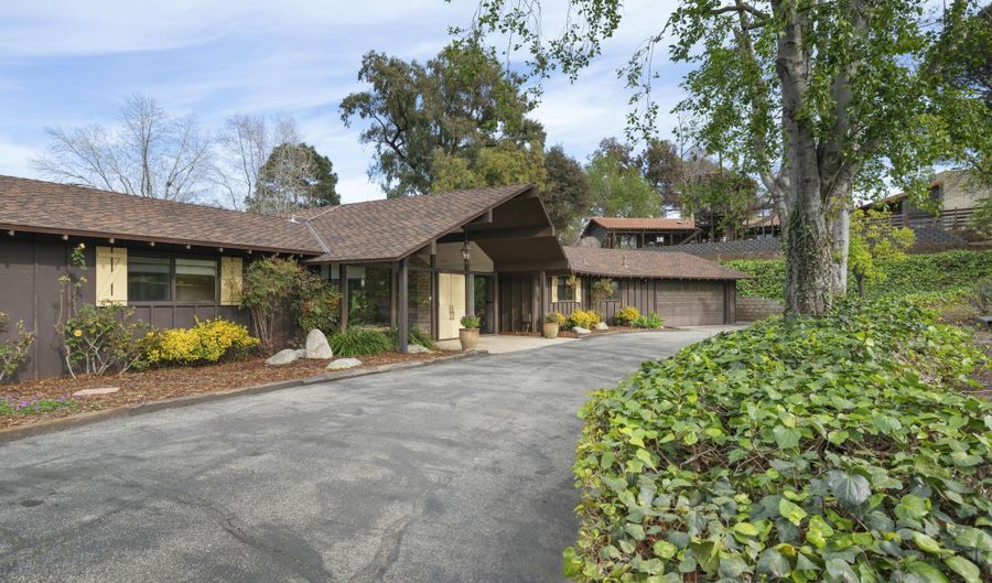 230 Avocado Pl, Camarillo, CA 93010 - 3 Beds, 4 Bath