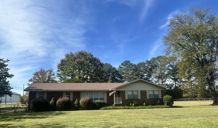 317 Wood Ave SE, Attalla, AL 35954 - 3 Beds, 3 Bath
