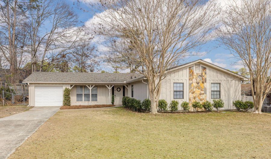4429 Forrest Dr, Augusta, GA 30907 - 4 Beds, 2 Bath