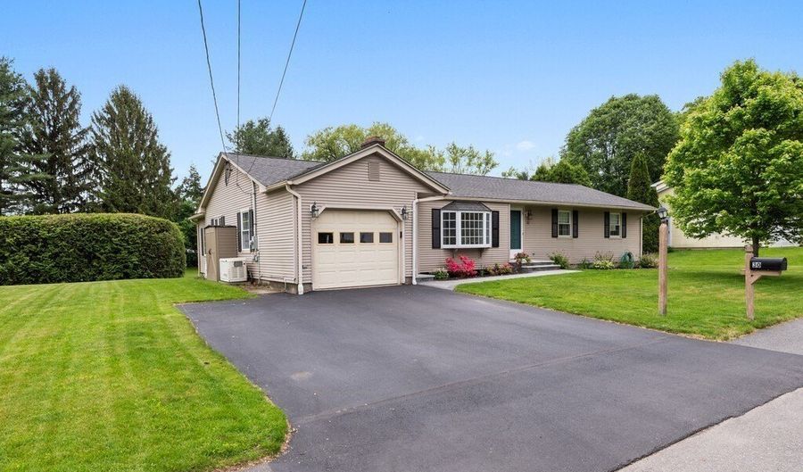 30 Marion Ave, Auburn, MA 01501 - 3 Beds, 2 Bath