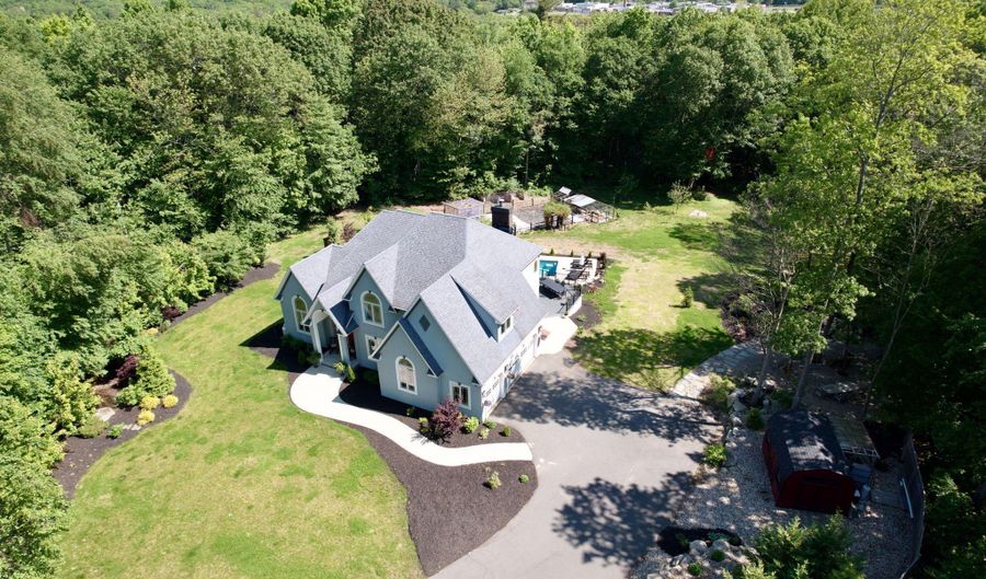 86 Charolais Way, Burlington, CT 06013 - 4 Beds, 4 Bath