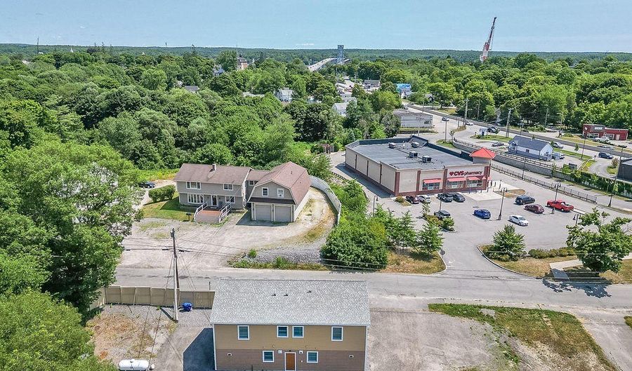 81 Floral St, Bath, ME 04530 - 0 Beds, 4 Bath