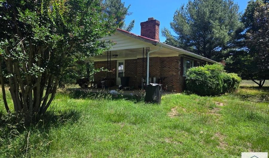 1349 Mt Vernon Rd, Axton, VA 24054 - 3 Beds, 1 Bath