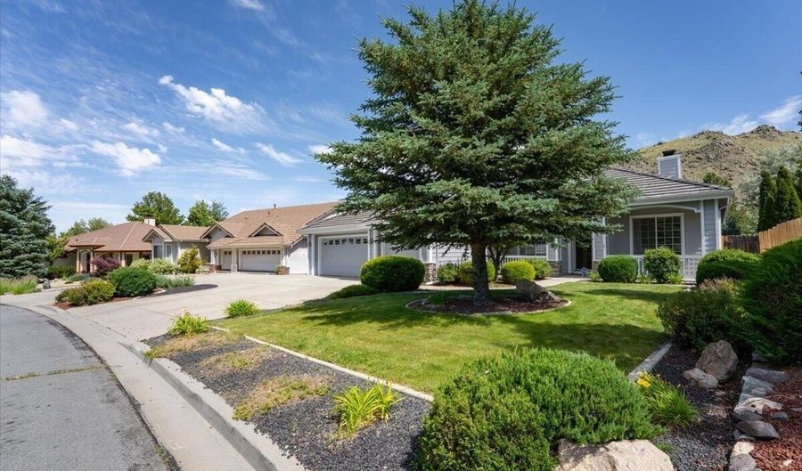 2761 Waterford Pl, Carson City, NV 89703 - 3 Beds, 2 Bath