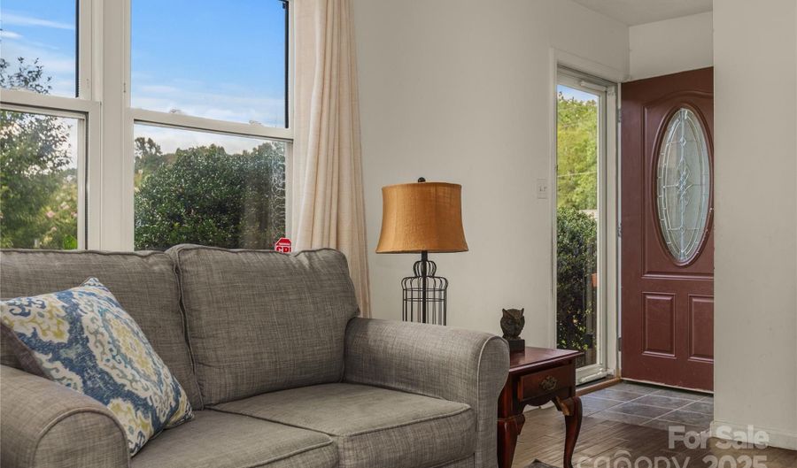 21 Mount Carmel Dr 149, Asheville, NC 28806 - 3 Beds, 2 Bath