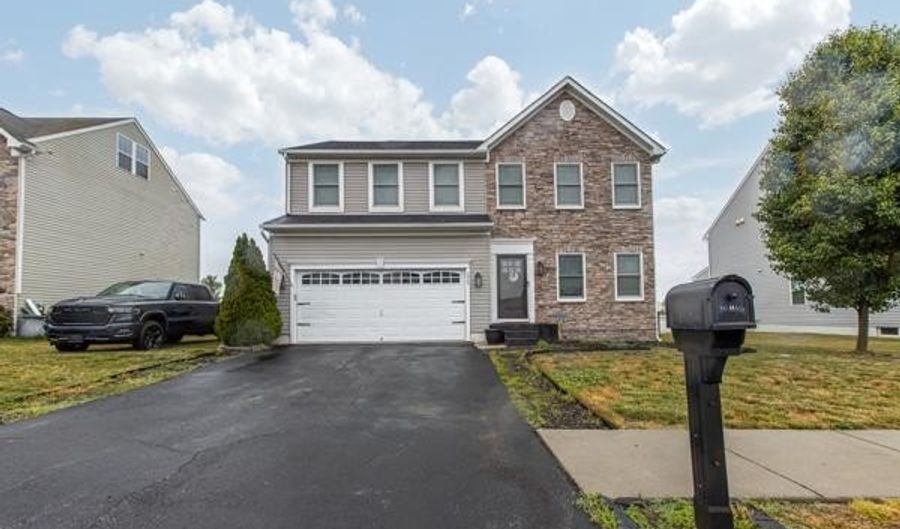 375 DELAWARE RIVER Dr, Clayton, DE 19938 - 4 Beds, 3 Bath