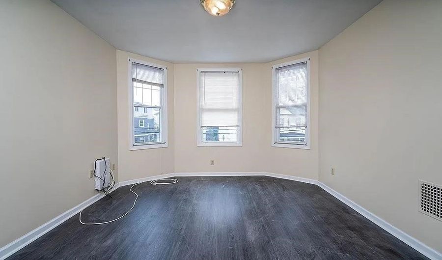 79 W 16TH St 1, Bayonne, NJ 07002 - 3 Beds, 1 Bath
