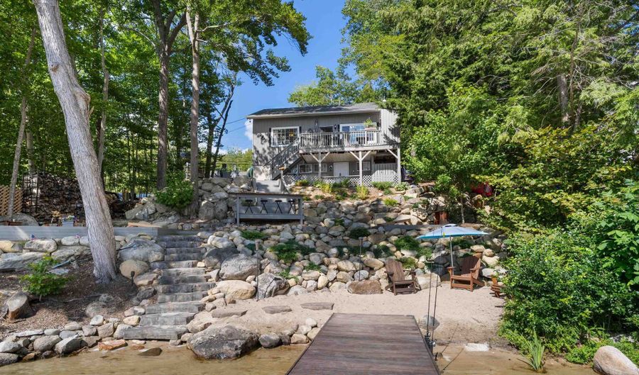 183 Sunset Shore Dr, Alton, NH 03810 - 2 Beds, 1 Bath