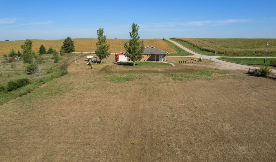 1703 310th Ave, Albion, NE 68620 - 3 Beds, 2 Bath