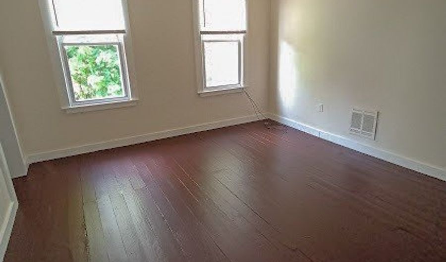 198 N Main St, Ansonia, CT 06401 - 3 Beds, 1 Bath