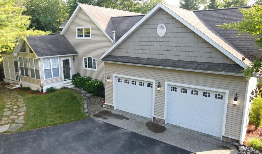 1225 Trowbridge Dr, Alpena, MI 49707 - 4 Beds, 4 Bath