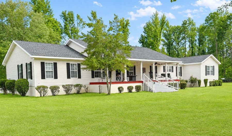187 H Pope Rd, Adrian, GA 31002 - 4 Beds, 3 Bath