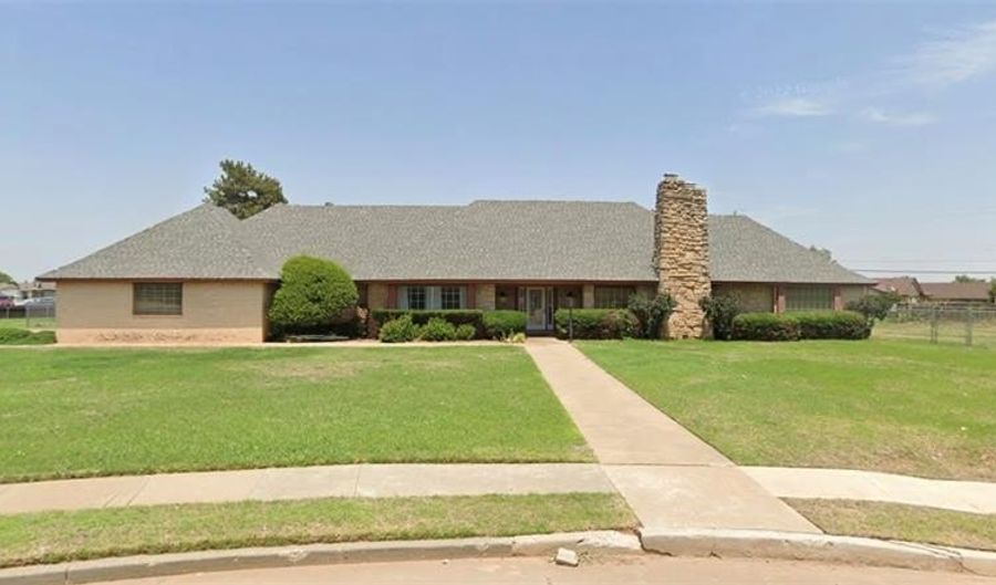1405 Rosehaven Dr, Altus, OK 73521 - 7 Beds, 6 Bath
