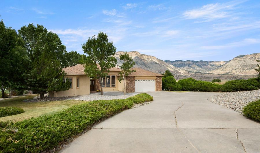 31 Boulder Ridge Dr, Battlement Mesa, CO 81635 - 4 Beds, 4 Bath