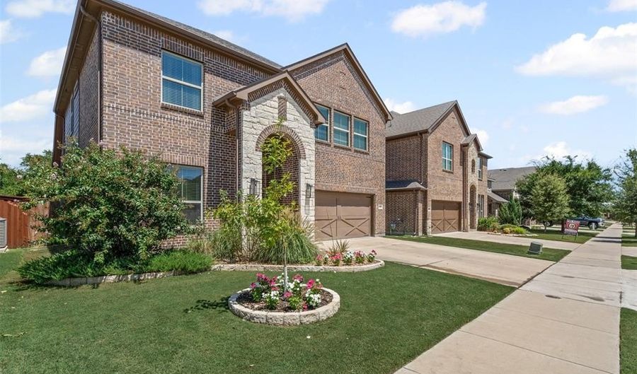 132 Peace Pl, Aledo, TX 76008 - 4 Beds, 4 Bath