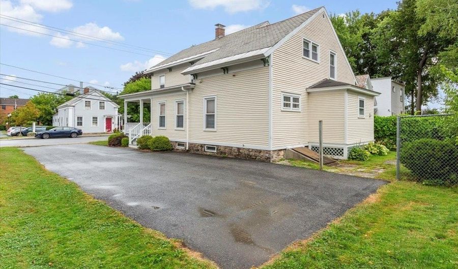 211 School St, Bennington, VT 05201 - 0 Beds, 0 Bath