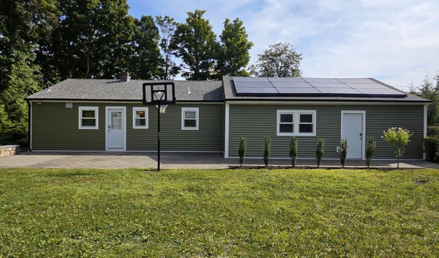 112 Clapboard Ridge Rd, Danbury, CT 06811 - 3 Beds, 2 Bath