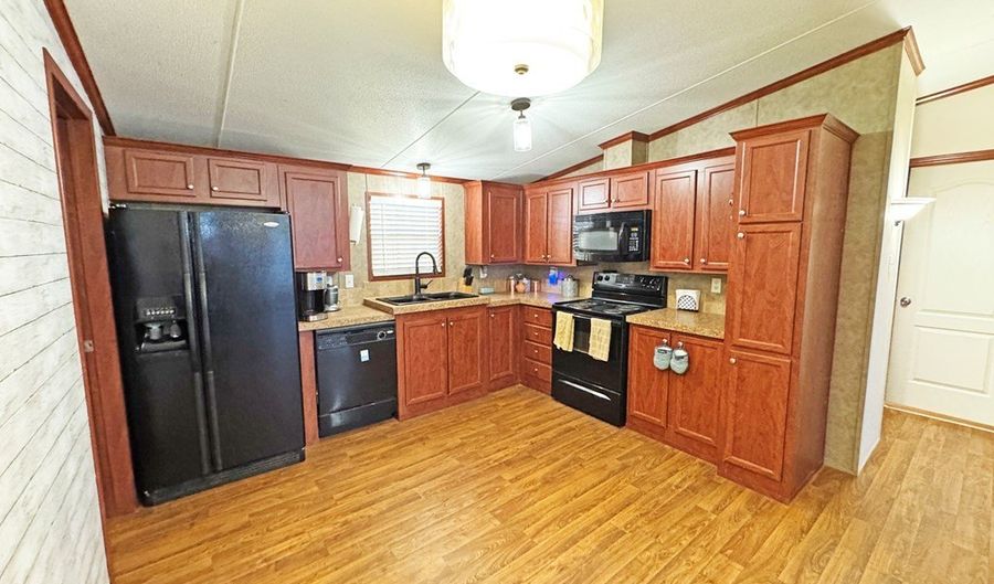 1700 E Ave I, Alpine, TX 79830 - 3 Beds, 2 Bath