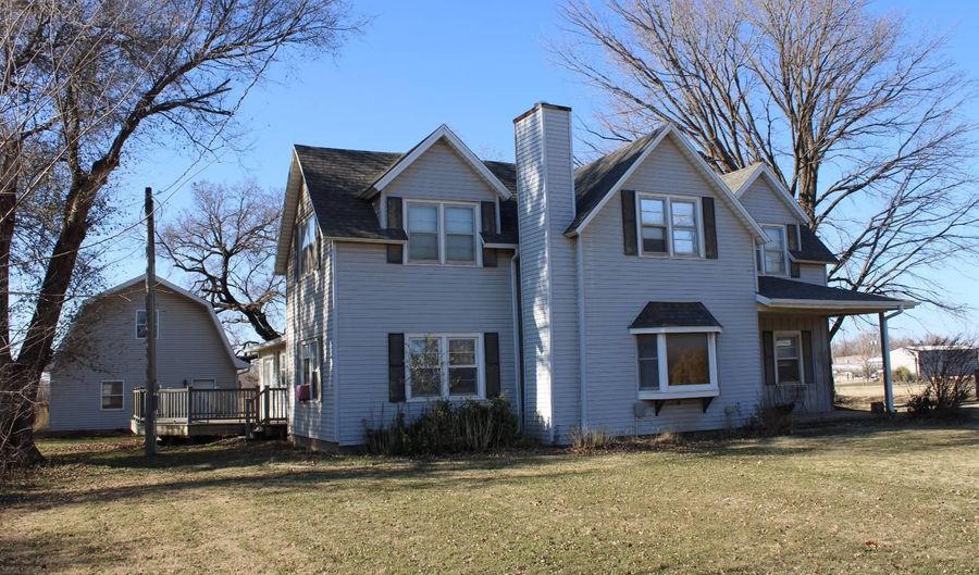 302 S. LL & G, Anthony, KS 67003 - 5 Beds, 3 Bath