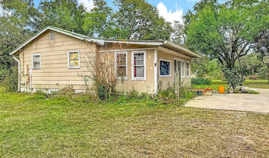 4415 PLYMOUTH SORRENTO Rd, Apopka, FL 32712 - 3 Beds, 2 Bath