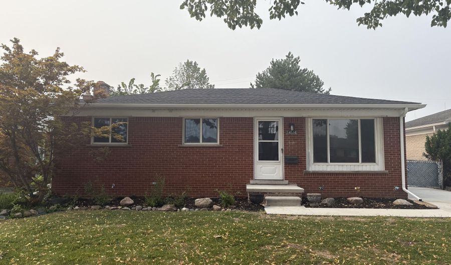 14516 Leblanc Ave, Allen Park, MI 48101 - 3 Beds, 2 Bath