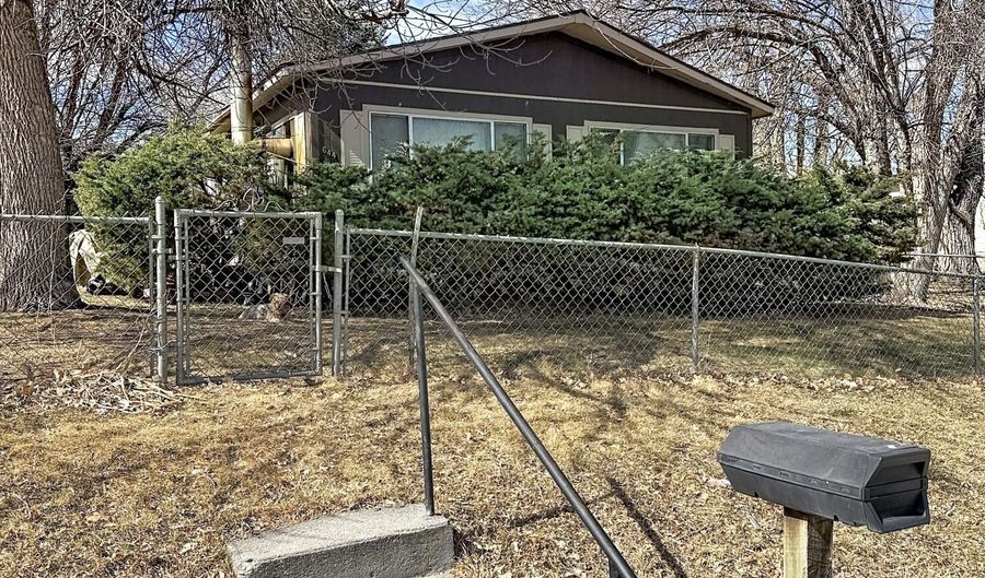 644 S DeSmet Ave, Buffalo, WY 82834 - 2 Beds, 1 Bath