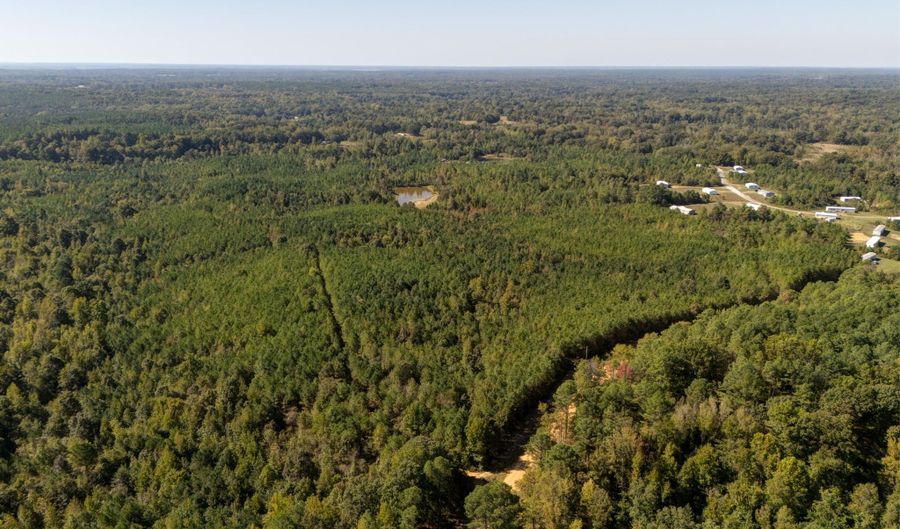 Holmes Road, Batesville, MS 38606 - 0 Beds, 0 Bath