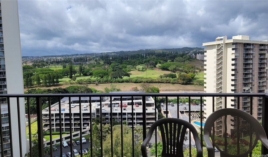 98-351 Koauka Loop C1803, Aiea, HI 96701 - 3 Beds, 2 Bath