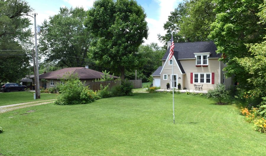 115 Northshore Blvd, Anderson, IN 46011 - 4 Beds, 3 Bath