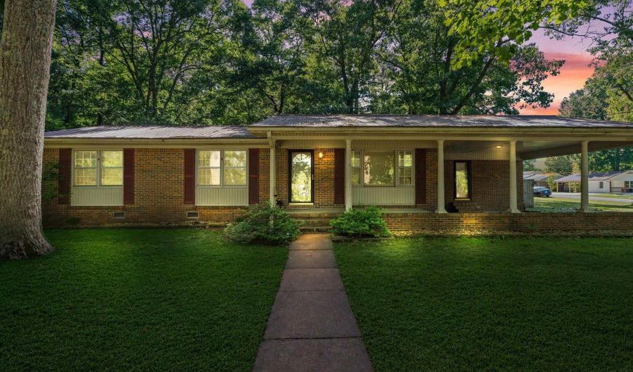 442 10th St NW, Arab, AL 35016 - 3 Beds, 2 Bath