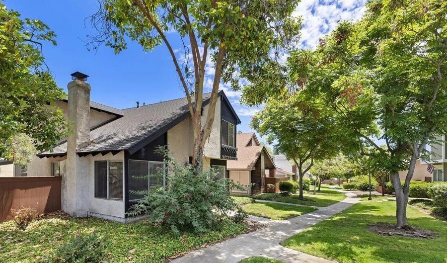 10751 Cariuto Ct, San Diego, CA 92124 - 4 Beds, 3 Bath