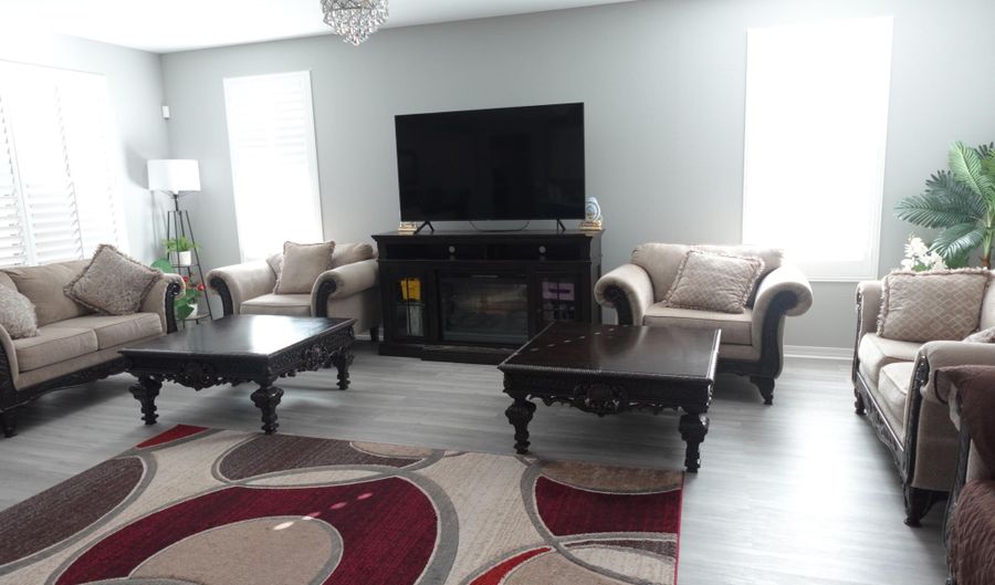 541 S 201ST Ave, Buckeye, AZ 85326 - 4 Beds, 4 Bath