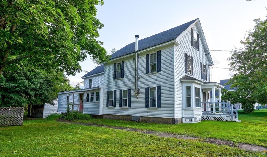 1353 Route 302, Bartlett, NH 03812 - 4 Beds, 2 Bath