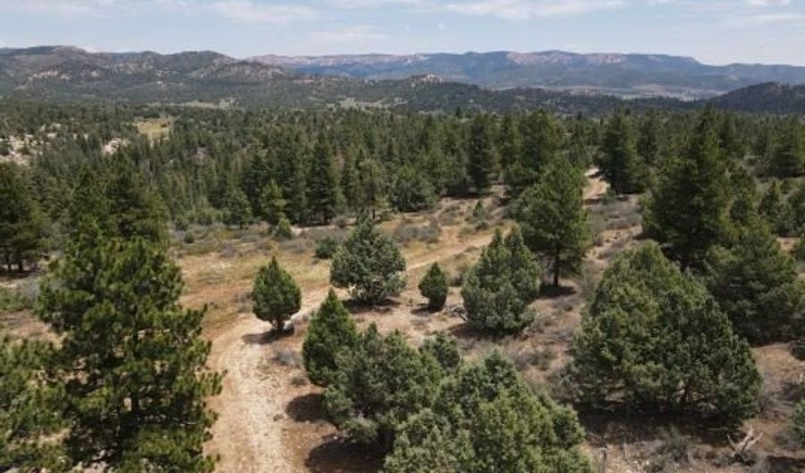 Angel's Way, Alton, UT 84710 - 0 Beds, 0 Bath