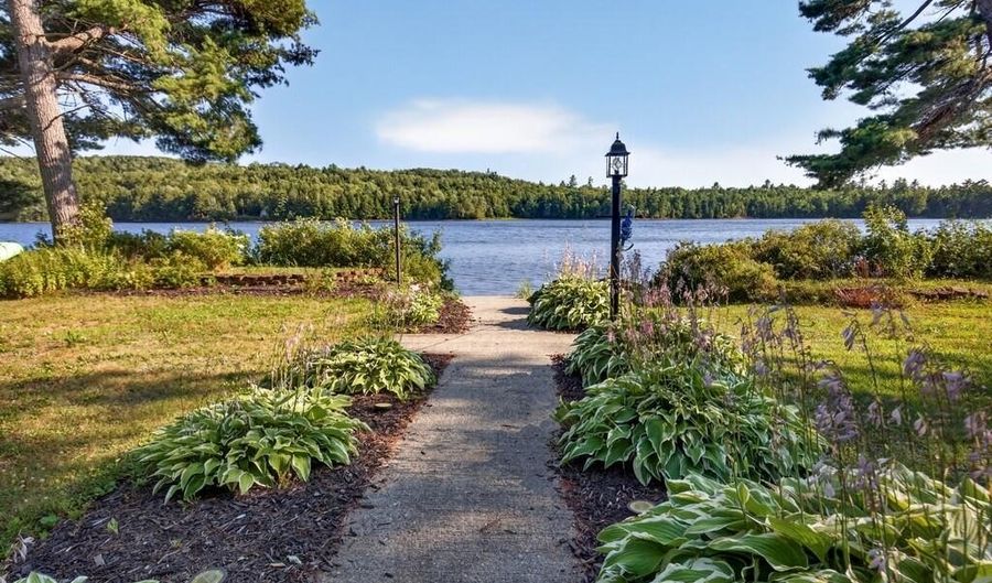 202 Bear Cove Rd, Baileyville, ME 04694 - 3 Beds, 3 Bath
