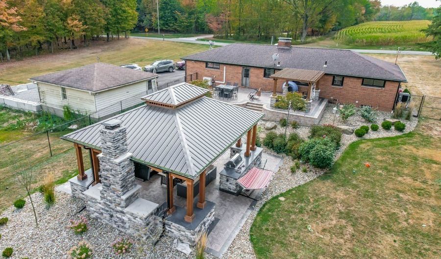 540 E Bayton St, Alliance, OH 44601 - 3 Beds, 2 Bath