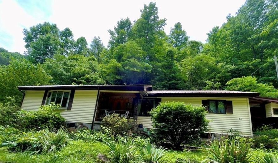 67 Kidd Frk, Banner, KY 41603 - 3 Beds, 2 Bath