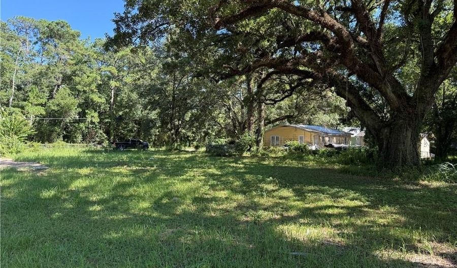 13940 Railroad St, Bayou La Batre, AL 36509 - 0 Beds, 0 Bath