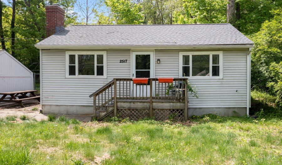 2517 Main St, Coventry, CT 06238 - 2 Beds, 1 Bath