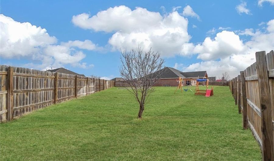 3121 White Tail Dr, Altus, OK 73521 - 4 Beds, 2 Bath