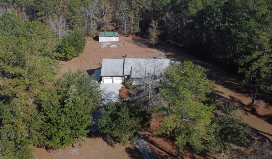 2300 Bethera Rd A, Bonneau, SC 29431 - 3 Beds, 4 Bath