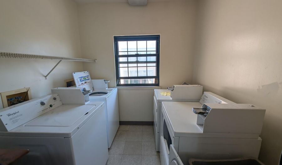 1413 Arctic Ave 2D, Atlantic City, NJ 08401 - 2 Beds, 1 Bath