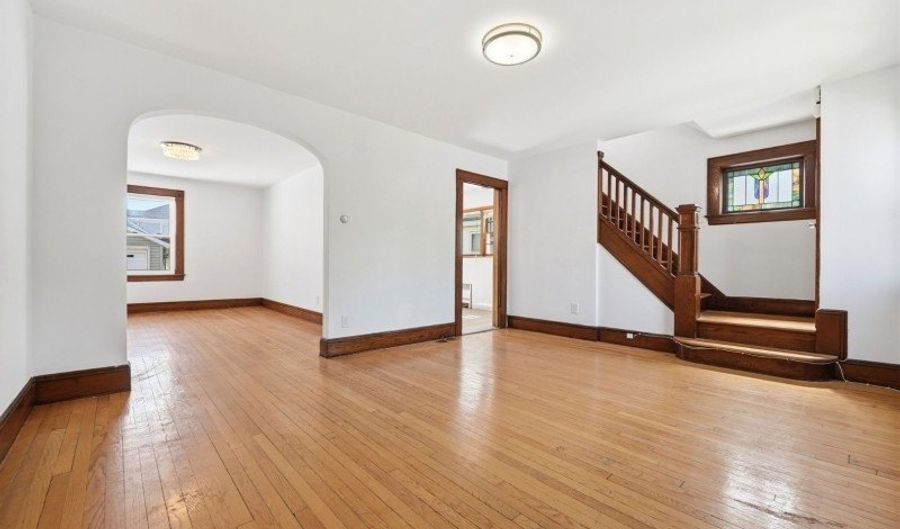 126 Garden Ave, Belleville, NJ 07109 - 3 Beds, 2 Bath