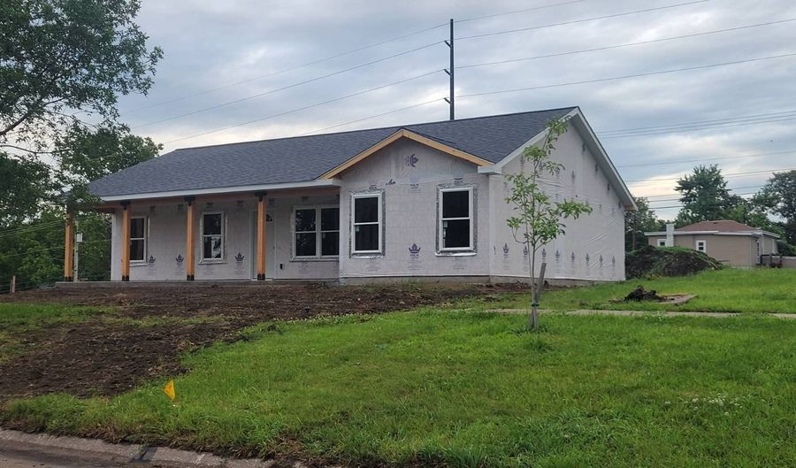 1801 P St, Auburn, NE 68305 - 3 Beds, 2 Bath