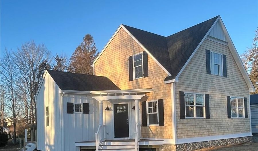 19 Traymore St, Charlestown, RI 02813 - 3 Beds, 3 Bath