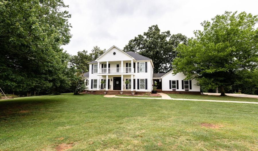 669 Saint John Rd, Baileyton, AL 35019 - 3 Beds, 3 Bath