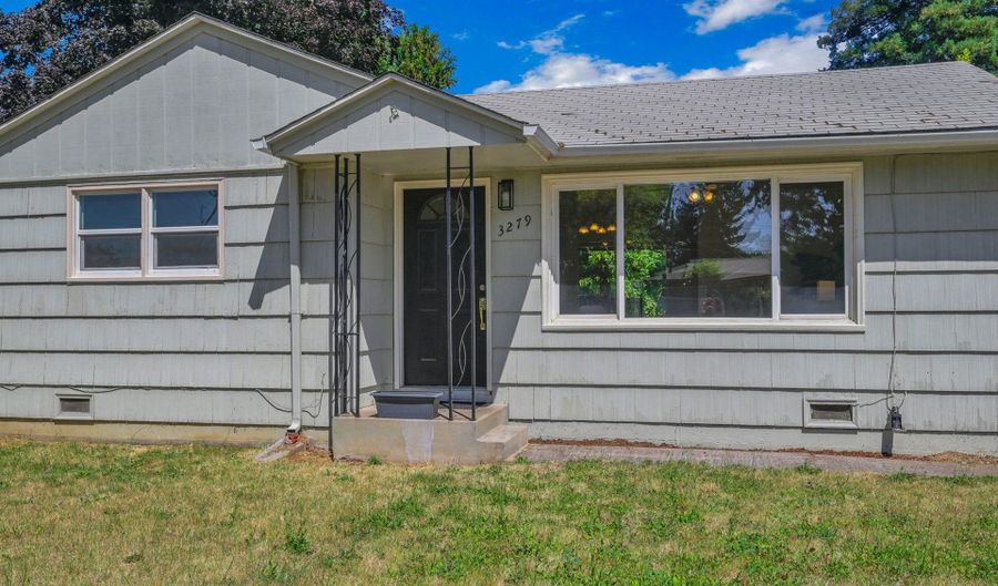3279 ORIOLE St, Springfield, OR 97477 - 2 Beds, 1 Bath