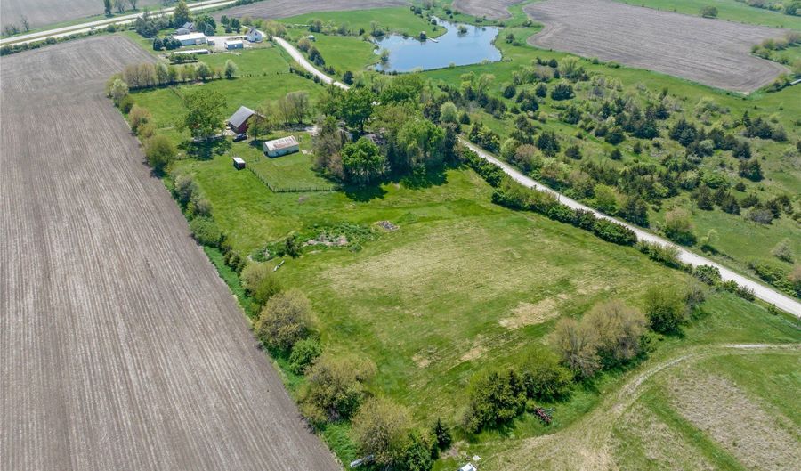 35446 L Ln, Adel, IA 50003 - 4 Beds, 3 Bath