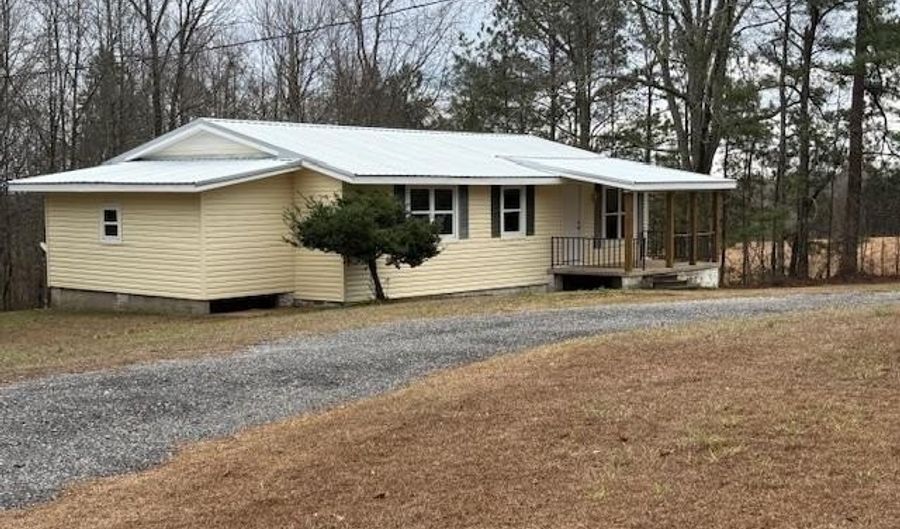 2611 OAKS CHAPEL Rd, Ashland, AL 36251 - 3 Beds, 1 Bath